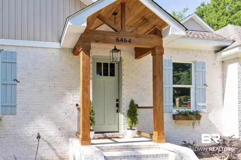 6464 Angela Ct, Mobile, AL 36695