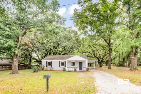 4657 Sunset Dr, Mobile, AL 36608 photo 2