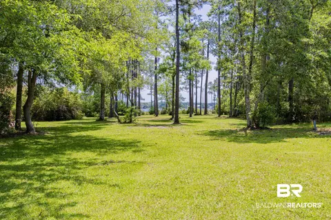 8987 Bay Point Dr, Elberta, AL 36530 photo 3