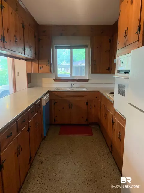 1012 Belvedere Dr, Mobile, AL 36606 photo 9
