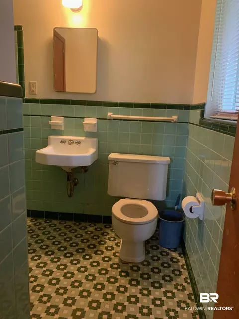 1012 Belvedere Dr, Mobile, AL 36606 photo 6