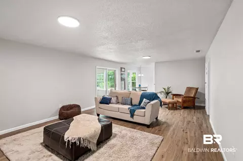 6012 Booker Cir, Mobile, AL 36693 photo 7