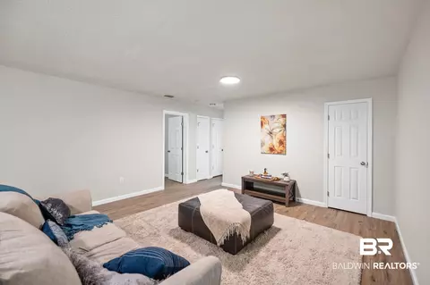 6012 Booker Cir, Mobile, AL 36693 photo 5