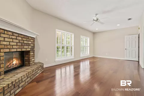 553 E Summerlake Dr, Mobile, AL 36608 photo 15