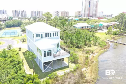 958 Heron Cir, Gulf Shores, AL 36542