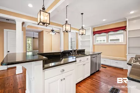 1013 Augusta St, Mobile, AL 36604 photo 10