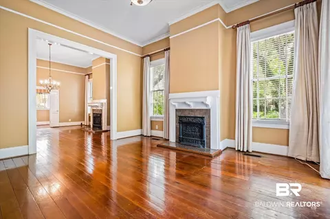 1013 Augusta St, Mobile, AL 36604 photo 4