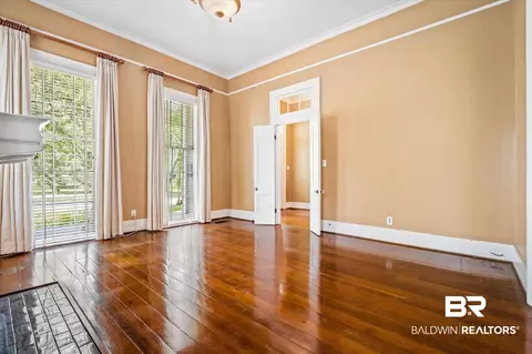 1013 Augusta St, Mobile, AL 36604 photo 5