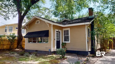 255 Crenshaw St, Mobile, AL 36606 photo 1