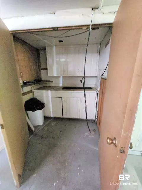 251 Jackson Blvd, Mobile, AL 36609 photo 9