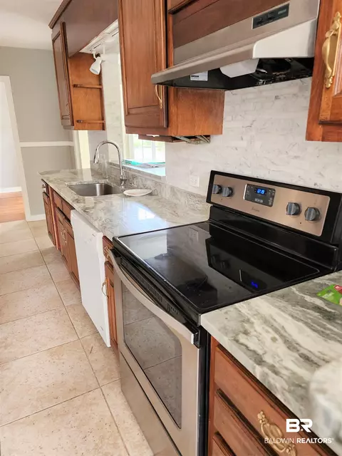 251 Jackson Blvd, Mobile, AL 36609 photo 11