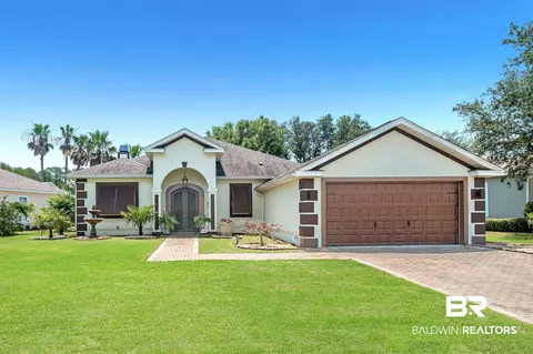 67 Lagoon Dr, Gulf Shores, AL 36542