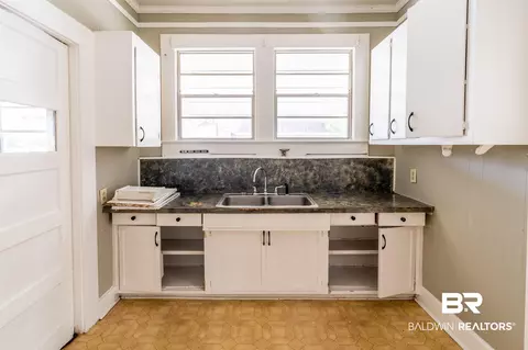 766 Charles St, Mobile, AL 36604 photo 14