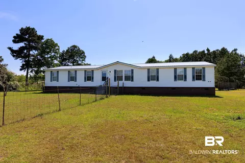 9503 Oak Farms Dr, Irvington, AL 36544