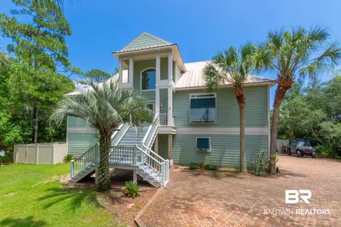 31043 Peninsula Dr, Orange Beach, AL 36561
