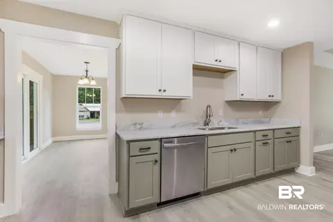 114 Michael Loop, Daphne, AL 36526 photo 8