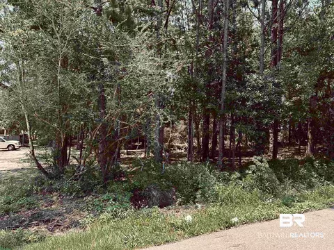 1008 Pinemont Dr, Mobile, AL 36609