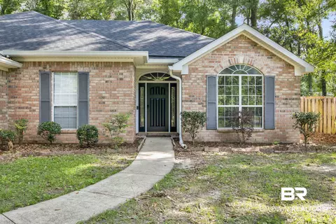 4015 Henning Dr, Mobile, AL 36619 photo 2