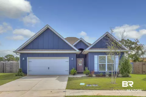 3802 Borman Ct, Gulf Shores, AL 36542