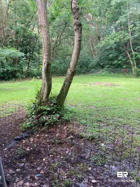 3204 Center Rd, Mobile, AL 36605 photo 9
