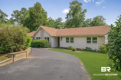 115 Ronforth St, Fairhope, AL 36532 photo 1