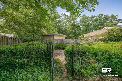 115 Ronforth St, Fairhope, AL 36532 photo 24