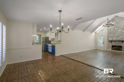 115 Ronforth St, Fairhope, AL 36532 photo 6