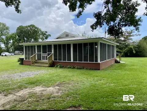 305 W Broadway St, Summerdale, AL 36580