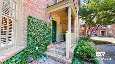 2404 Springhill Ave #108, Mobile, AL 36607 photo 2