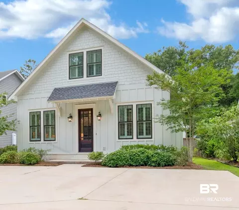 281 Westley St, Fairhope, AL 36532