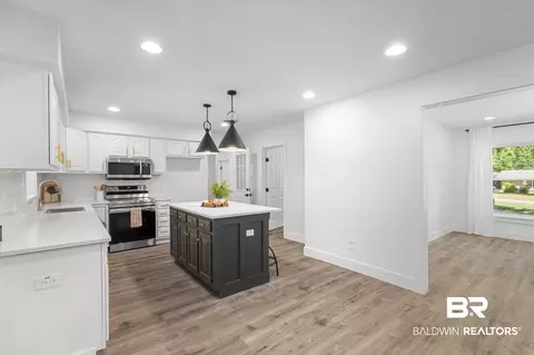 356 Mcqueen Ave, Mobile, AL 36609 photo 3
