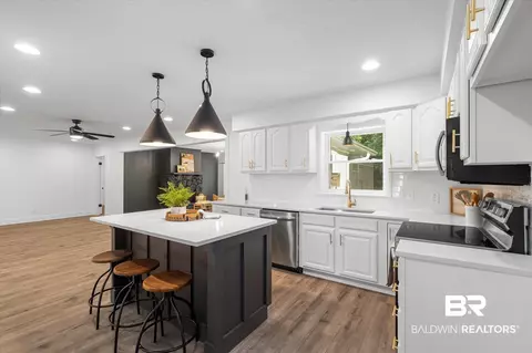 356 Mcqueen Ave, Mobile, AL 36609 photo 5