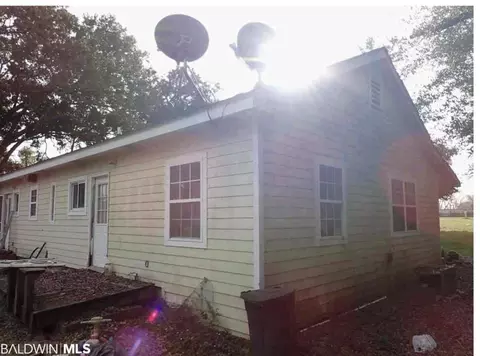 13036 Victoria Cir, Lillian, AL 36549