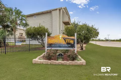 4 Yacht Club Dr #78, Daphne, AL 36526