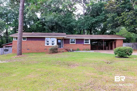 3951 Bourgeois Dr, Mobile, AL 36609