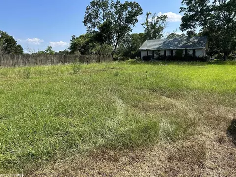 8421 Jeff Hamilton Rd, Mobile, AL 36695 photo 2