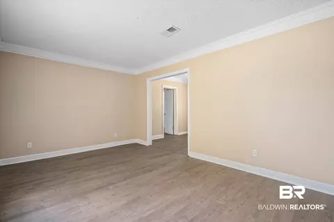 3067 Ralston Rd, Mobile, AL 36606 photo 2