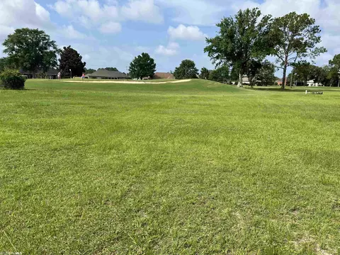 0 Clubhouse Dr, Foley, AL 36535