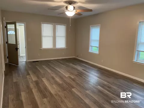 27518 Krehling Rd, Elberta, AL 36530 photo 2