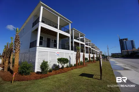 137 E J Cir, Gulf Shores, AL 36542