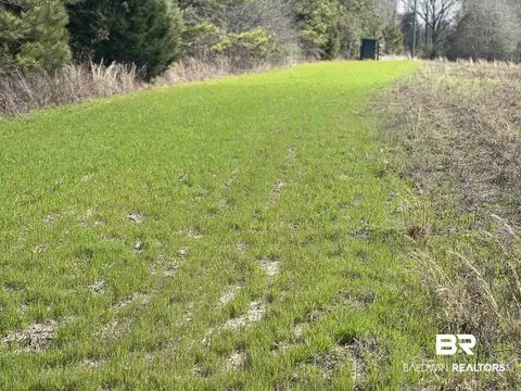 752 Homestead Ln, Brewton, AL 36426