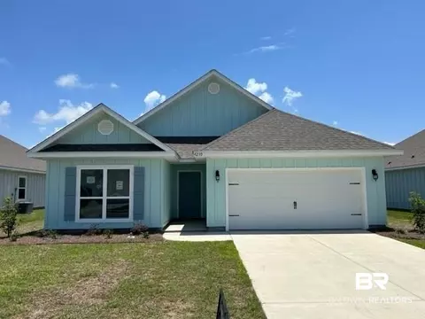 4230 Montague Dr, Gulf Shores, AL 36542
