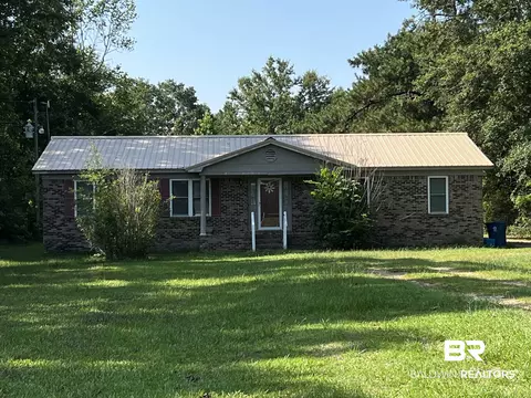 2107 Oak Grove Rd, Frisco City, AL 36445