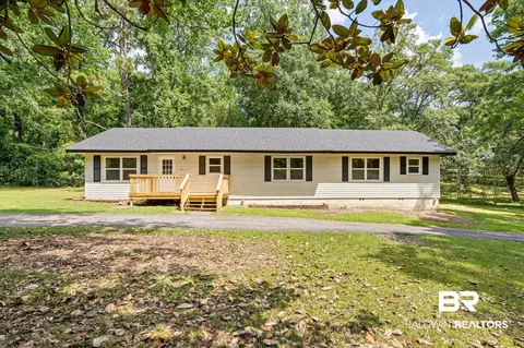 5400 E Dogwood Ct, Mobile, AL 36693