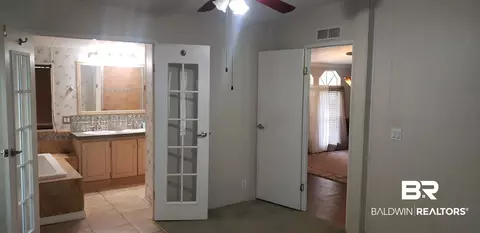 781 N Pine Barren Rd, Mcdavid, FL 32568 photo 8
