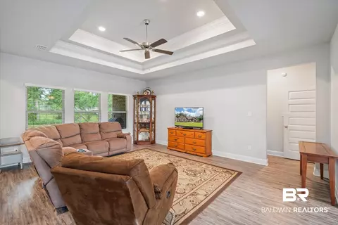 8985 Amelia Dr, Mobile, AL 36695 photo 3