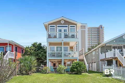 1006 W Lagoon Ave, Gulf Shores, AL 36542
