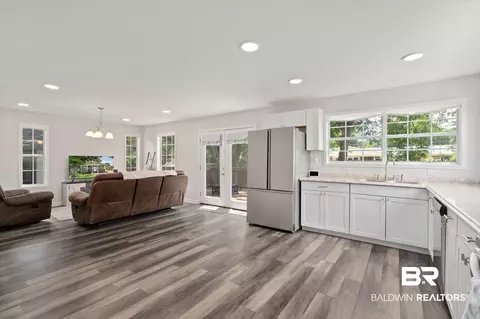 852 Galoway Ave, Mobile, AL 36609 photo 5