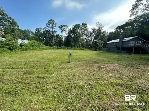 1004 E 22nd Ave, Gulf Shores, AL 36542