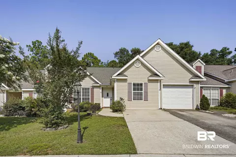 754 Willow Springs Dr, Mobile, AL 36695
